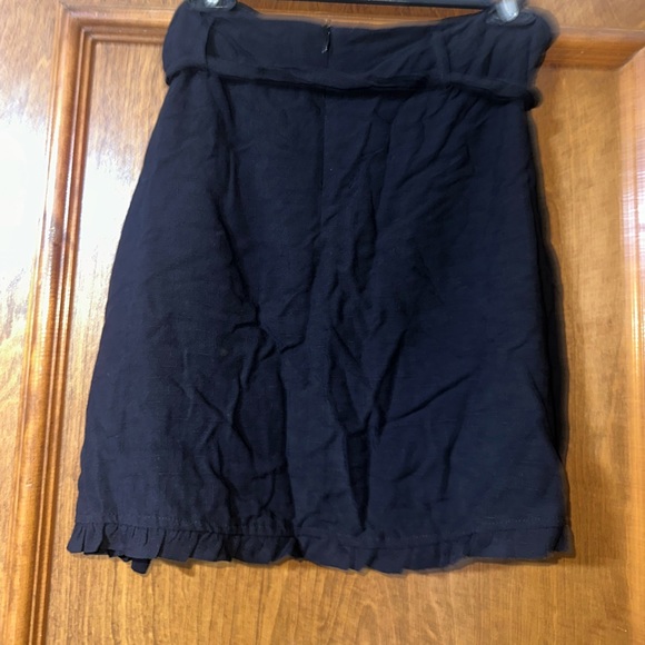 GB skirt with tie - Picture 2 of 3
